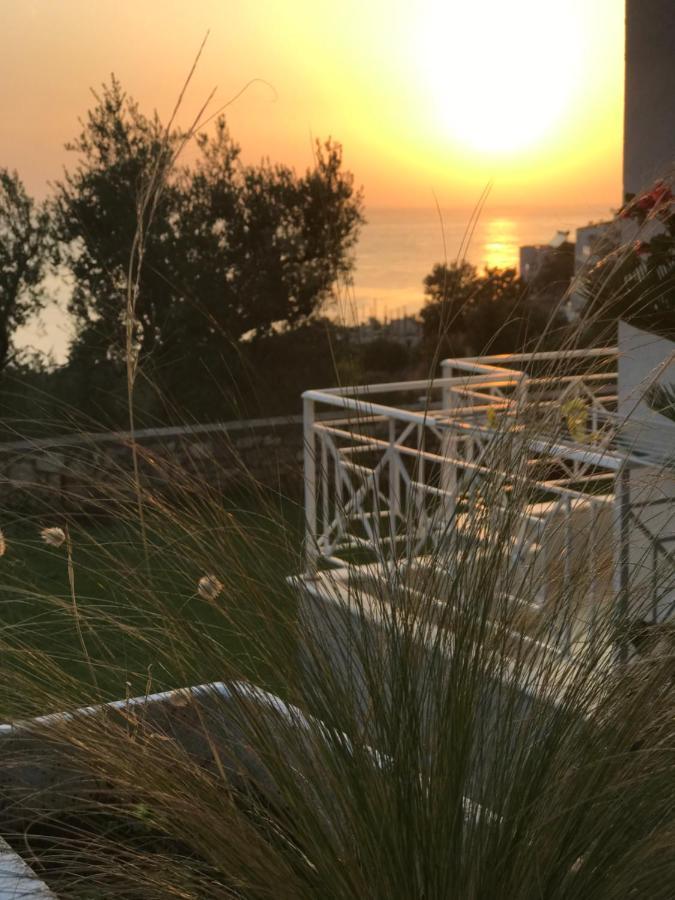 Villa 61 Sea And Sunset View Dhermi Exterior photo