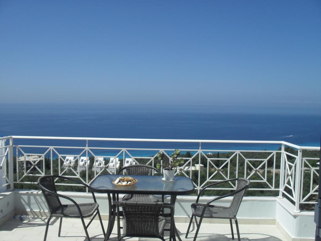 Villa 61 Sea And Sunset View Dhermi Room photo